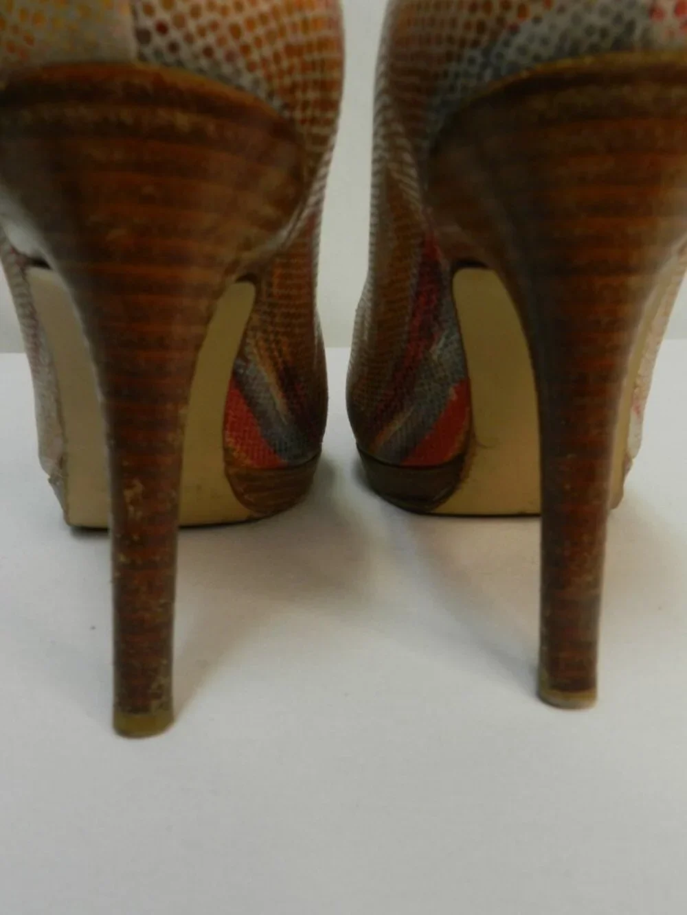 Stuart Weitzman fair used